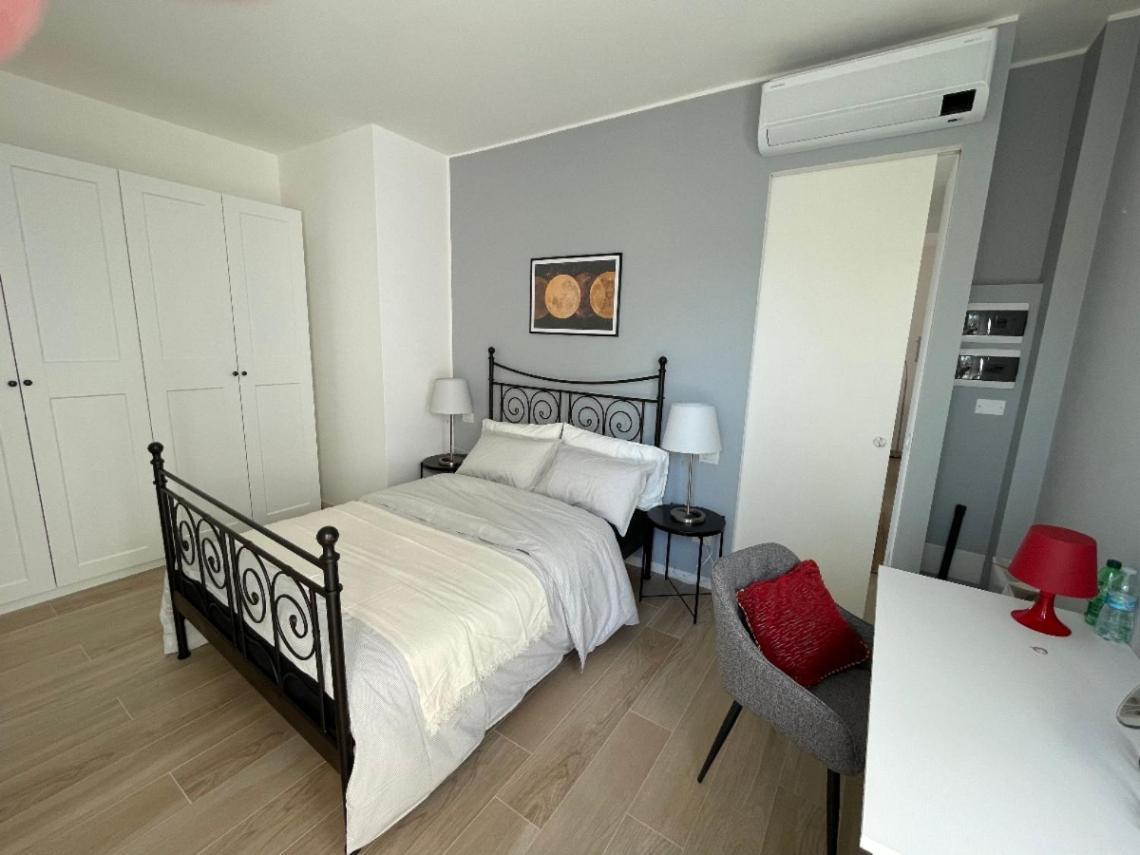 Mecenate 10 Cozy Apartamento *